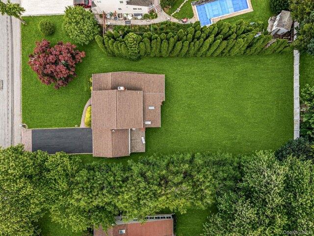 House for sale in Huntington, New York