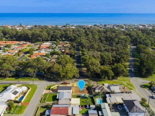 Land for sale in Parklands, Western Australia
