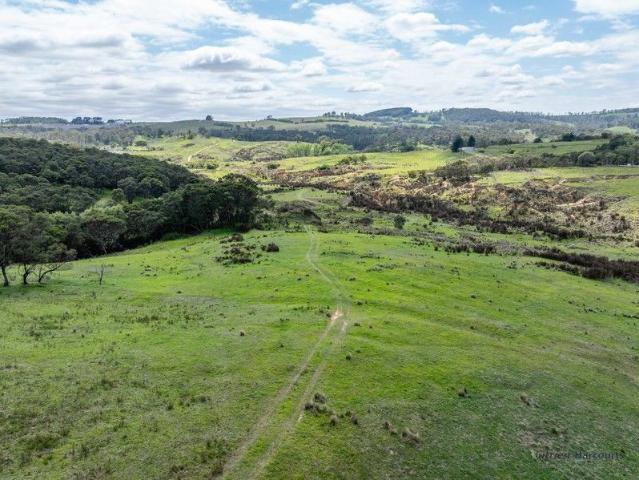 Cottage for sale in Majors Creek, New South Wales