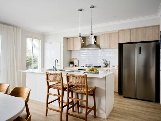 Cottage for sale in Mundijong, Western Australia