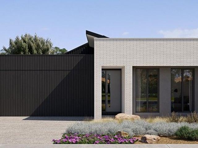 Cottage for sale in Ocean Grove, Victoria