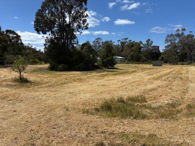 Land for sale in Riverton, Clare and Gilbert Valleys Council