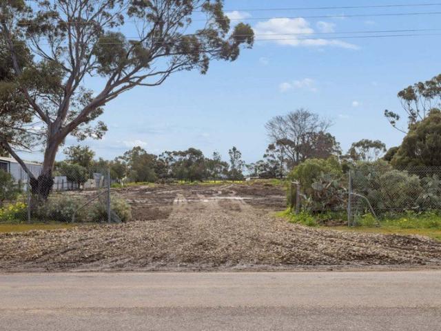 Land for sale in Lewiston, South Australia