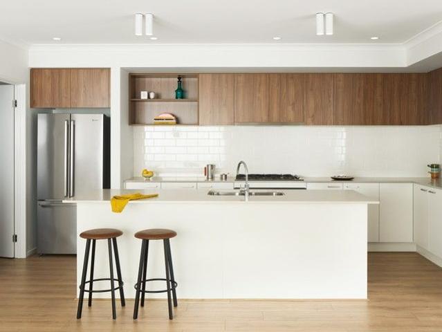 Cottage for sale in Warragul, Victoria