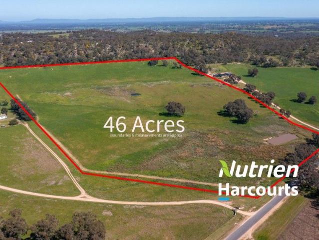 Cottage for sale in Eldorado, Victoria