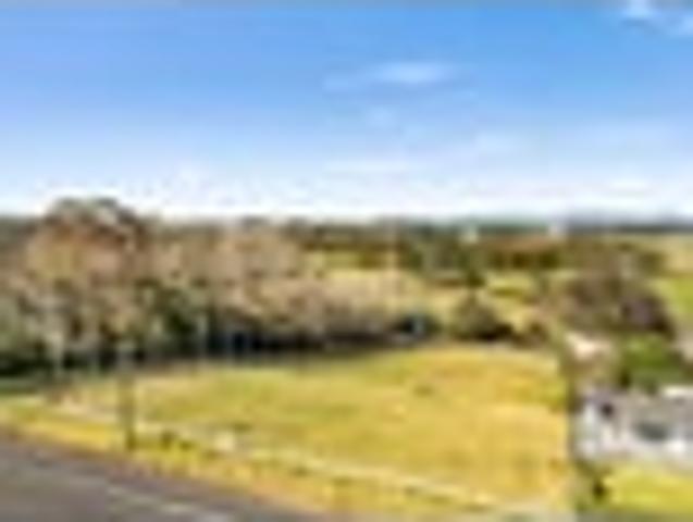 Land for sale in Awhitu