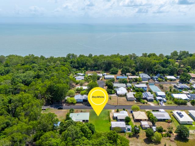 Property for sale in Bramston Beach, Queensland