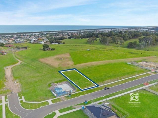 Land for sale in Lakes Entrance, Victoria