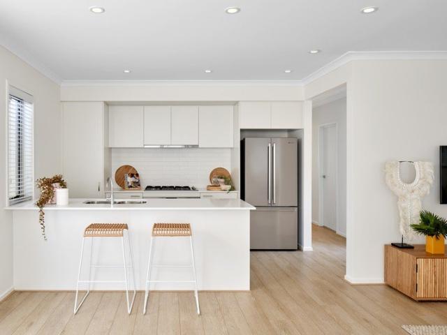 Cottage for sale in Trafalgar, Victoria