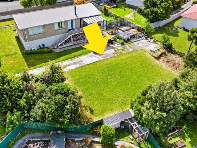 Land for sale in Otakou