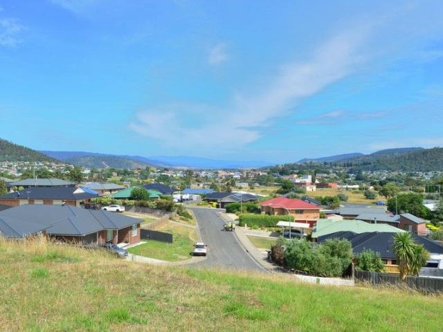 Land for sale in New Norfolk, Tasmania