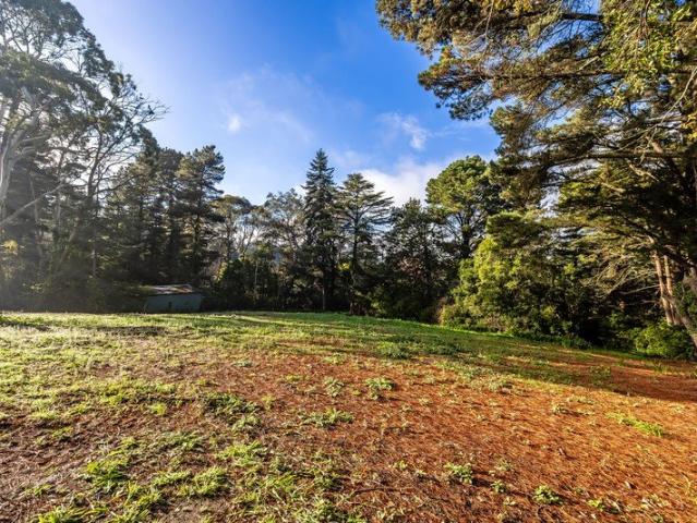 Land for sale in Crafers, South Australia