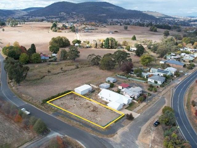 Land for sale in Munderoo, New South Wales