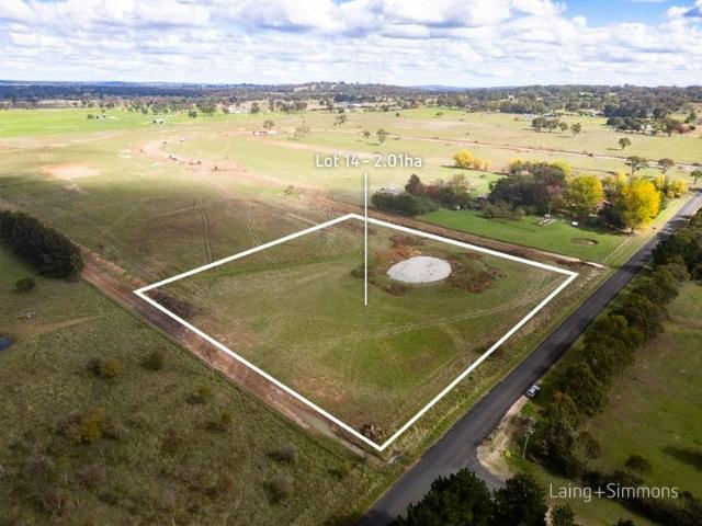 Land for sale in Saumarez, New South Wales