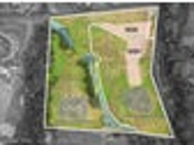 Land for sale in Paremoremo
