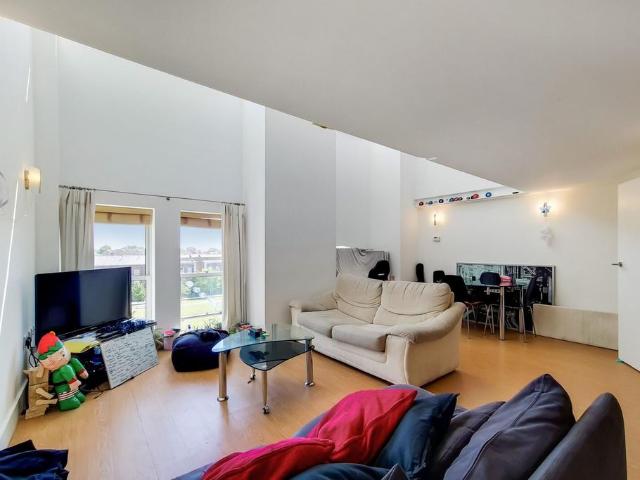 Apartment for rent in Plumstead, Greater London