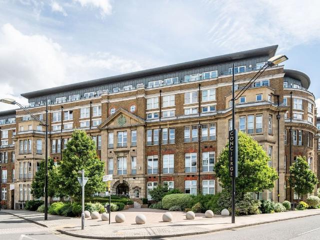 Apartment for rent in Plumstead, Greater London