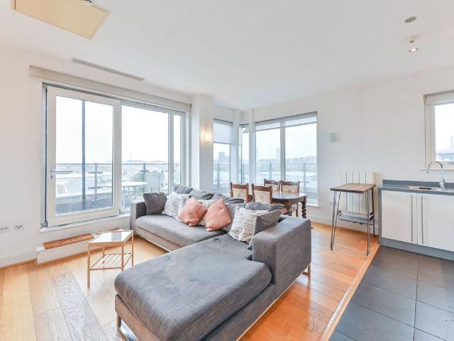 Apartment for rent in Plumstead, Greater London