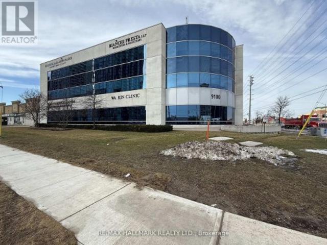 Commercial for rent in York, Ontario