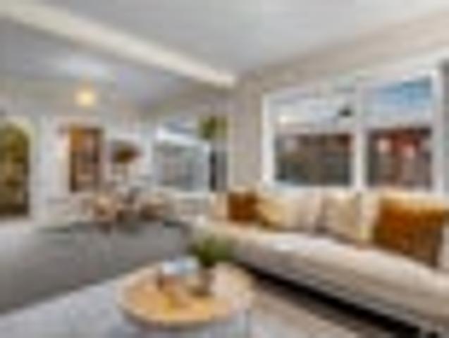 House for sale in Chaslands, Canterbury