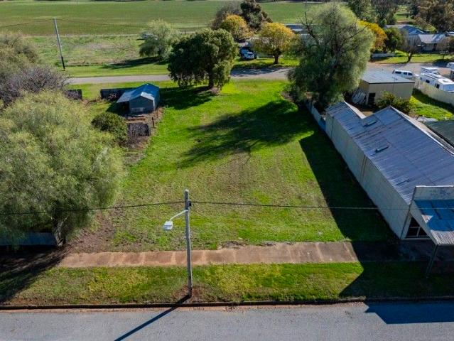 Land for sale in Beckom, New South Wales