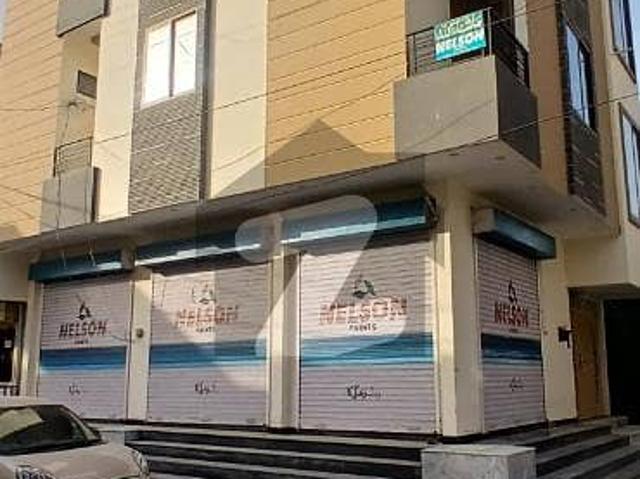 Building for sale in Karachi, Sindh