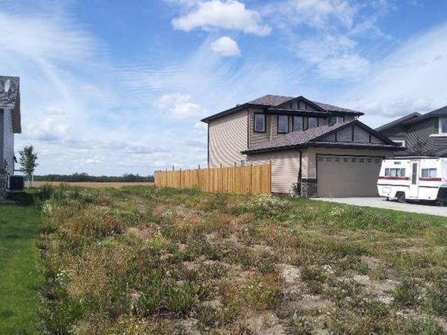 House for sale in Edmonton