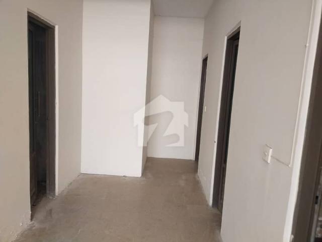 Building for sale in Islamabad