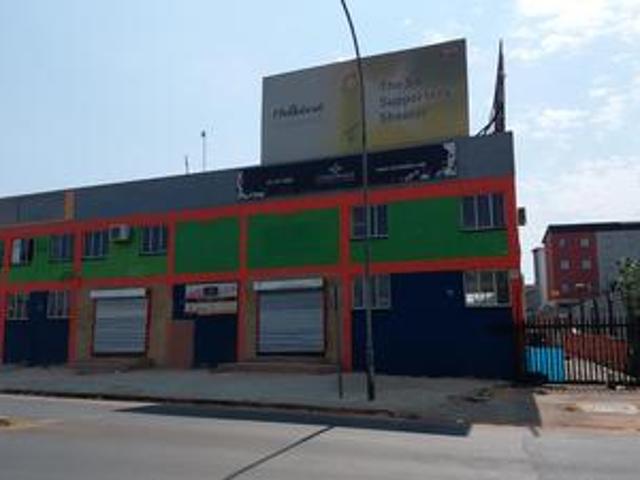 Commercial for sale in Vosloorus, Gauteng