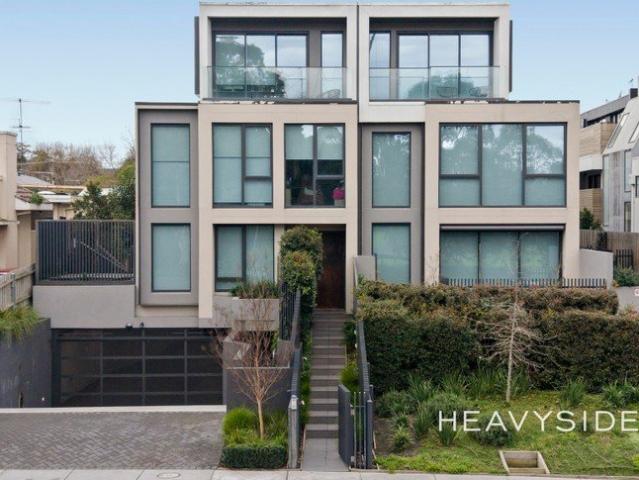 Townhouse for sale in Camerons Creek, Victoria