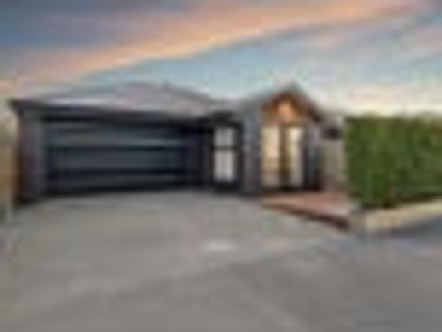 House for sale in Canterbury