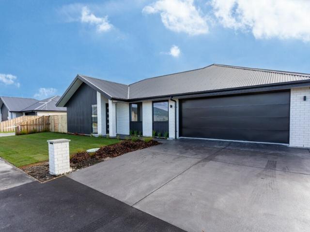 House for rent in Casebrook, Canterbury