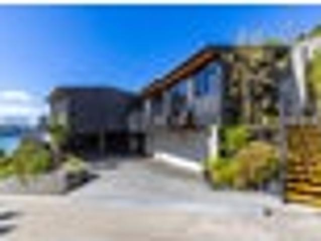 House for sale in Waikawa, Picton