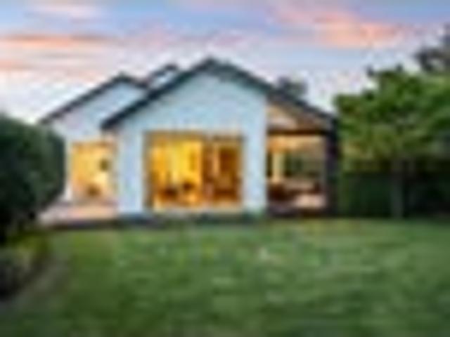 House for sale in Ilam, Fendalton-Waimari-Harewood Community