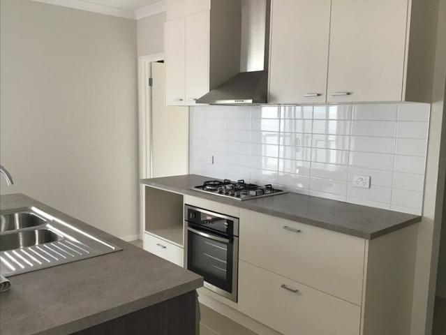 House for rent in Churchill, Victoria