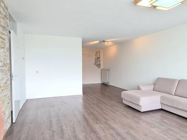 Appartement te huur in De Esch, Rotterdam