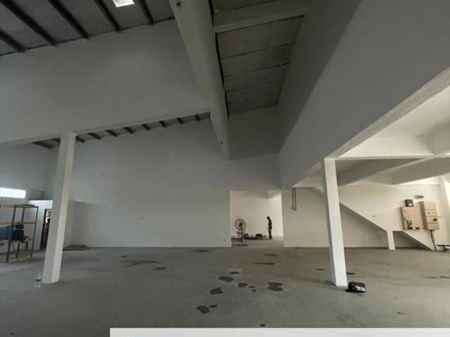 Warehouse for sale in Kawasan Perindustrian Bukit Angkat, Majlis Perbandaran Kajang