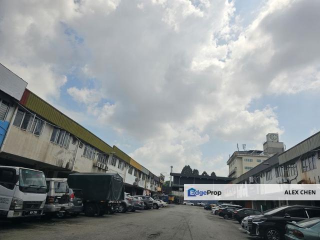 Warehouse for sale in Kajang, Langat