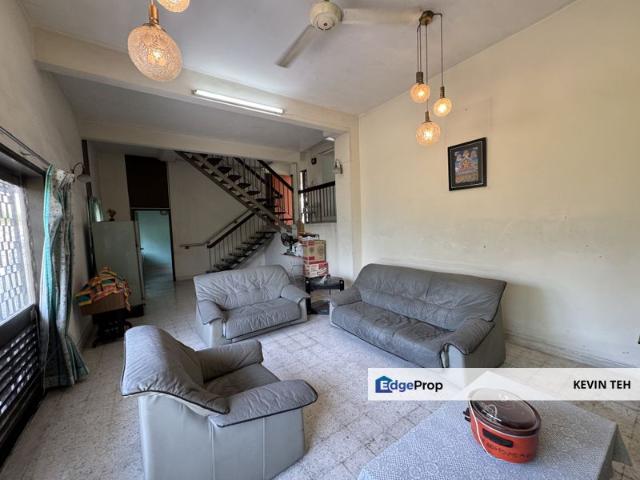 House for sale in Country Heights Damansara, Kuala Lumpur