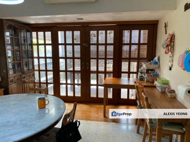 House for sale in Country Heights Damansara, Kuala Lumpur