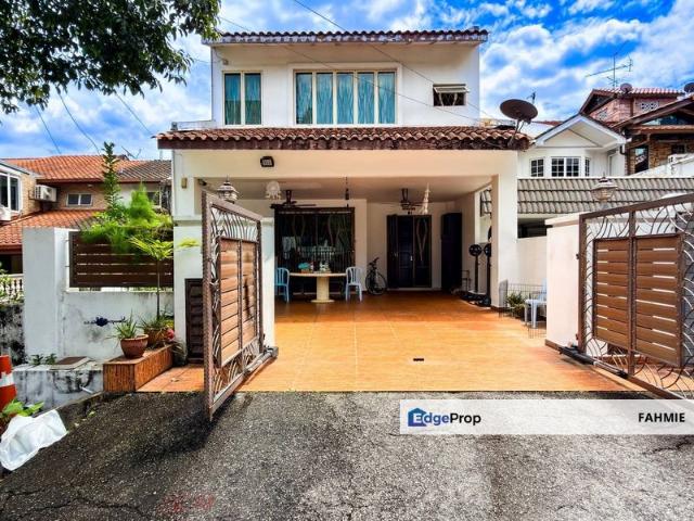 House for sale in Country Heights Damansara, Kuala Lumpur