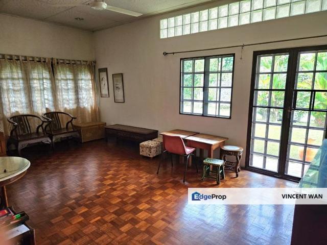 House for sale in Country Heights Damansara, Kuala Lumpur