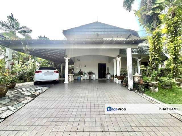 House for sale in Country Heights Damansara, Kuala Lumpur