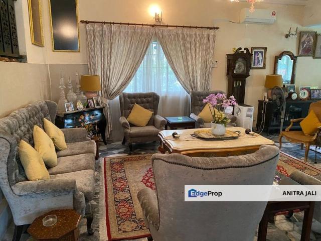 House for sale in Country Heights Damansara, Kuala Lumpur