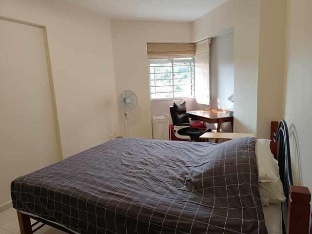 Room for rent