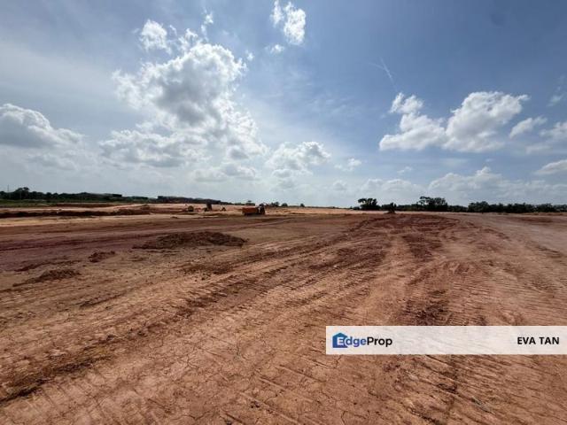 Warehouse for sale in Johor