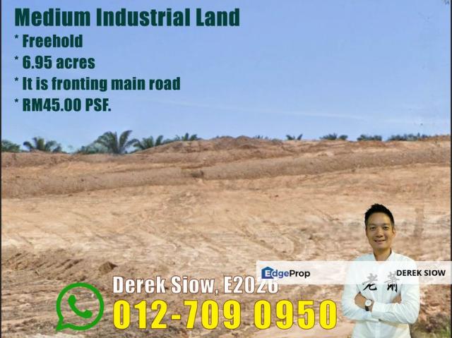 Warehouse for sale in Johor