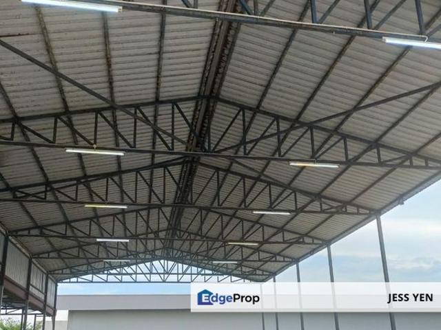 Shop for sale in Kajang, Langat