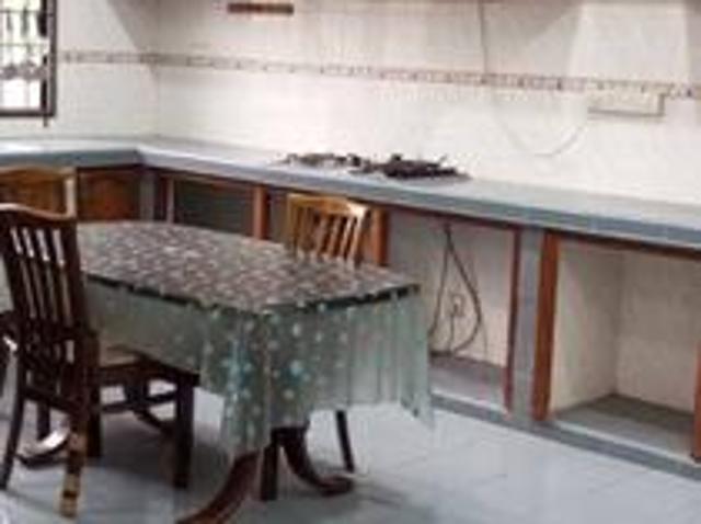 Residential House for rent in Malaka
