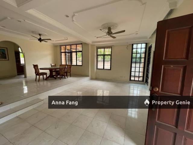 Residential House for sale in Malaka